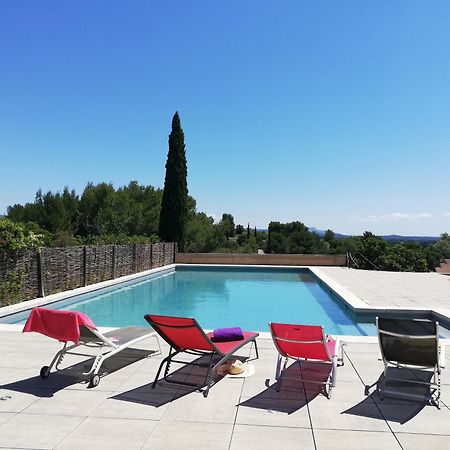 Les Garrigues De La Vallee Des Baux Hotel Paradou Exterior photo