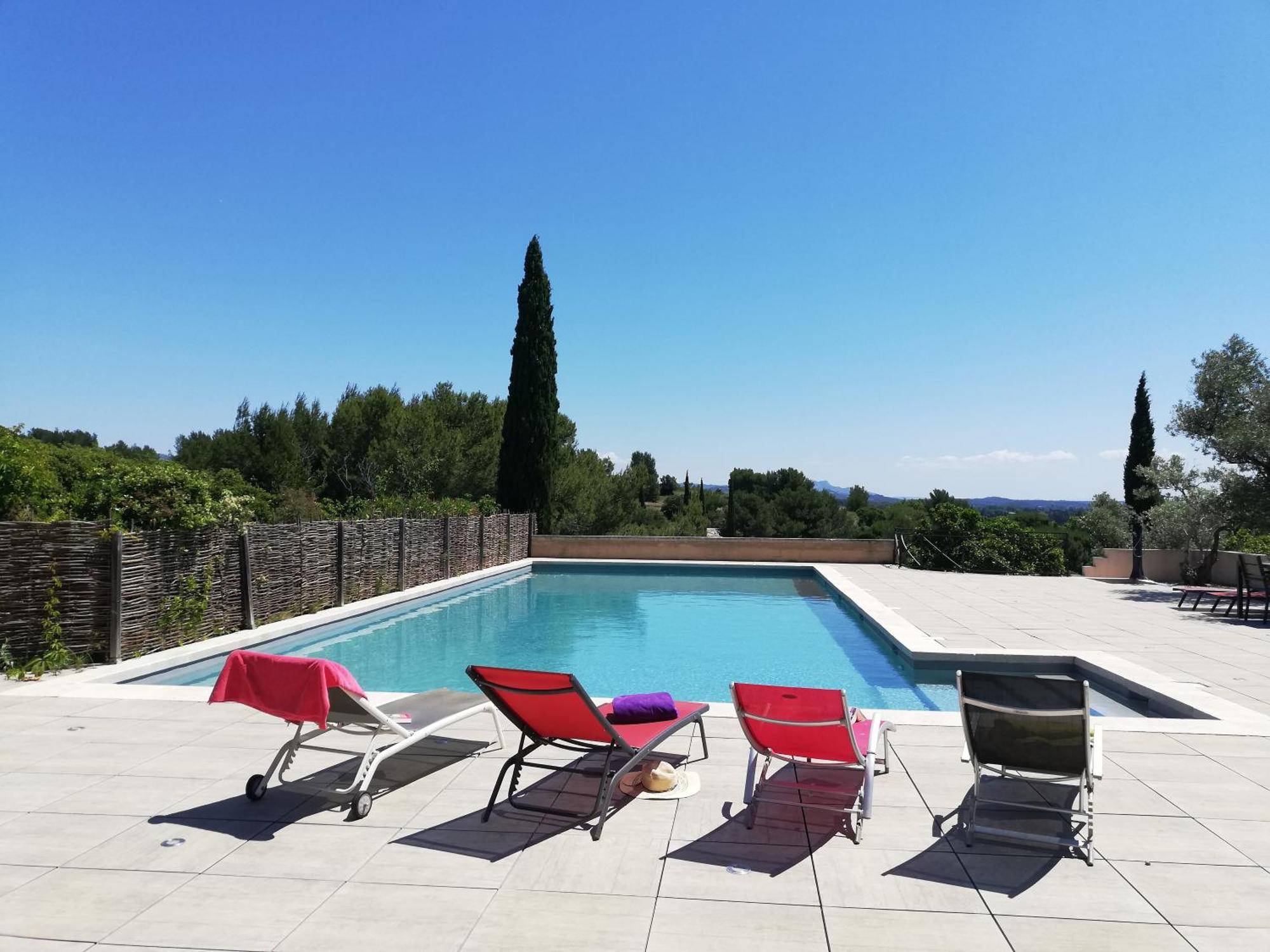 Les Garrigues De La Vallee Des Baux Hotel Paradou Exterior photo